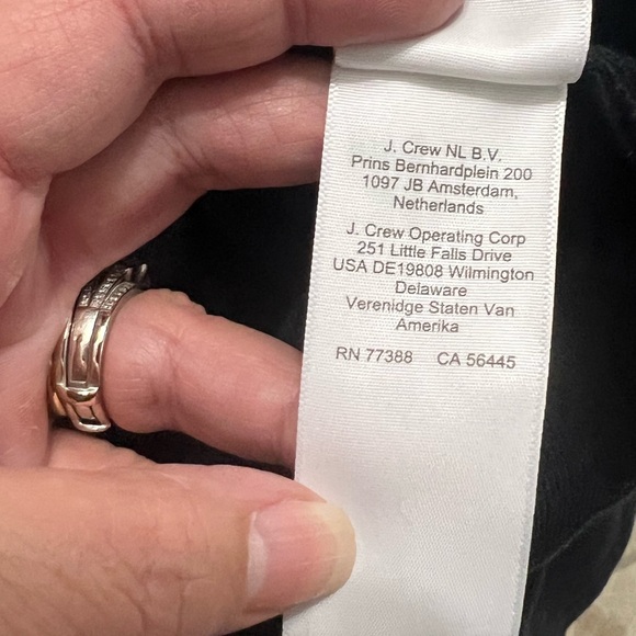 J.Crew Lady Sweater Jacket | Size Large | Black
Bouclé Knit | Layering Staple - Picture 6 of 10